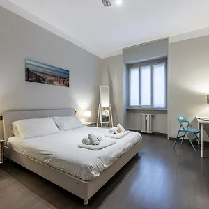  Apartment Sant' Ambrogio Flat Italy