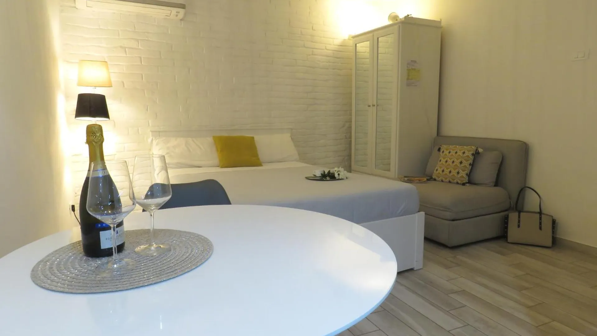 Oberdan Apartment Bolonia Italia