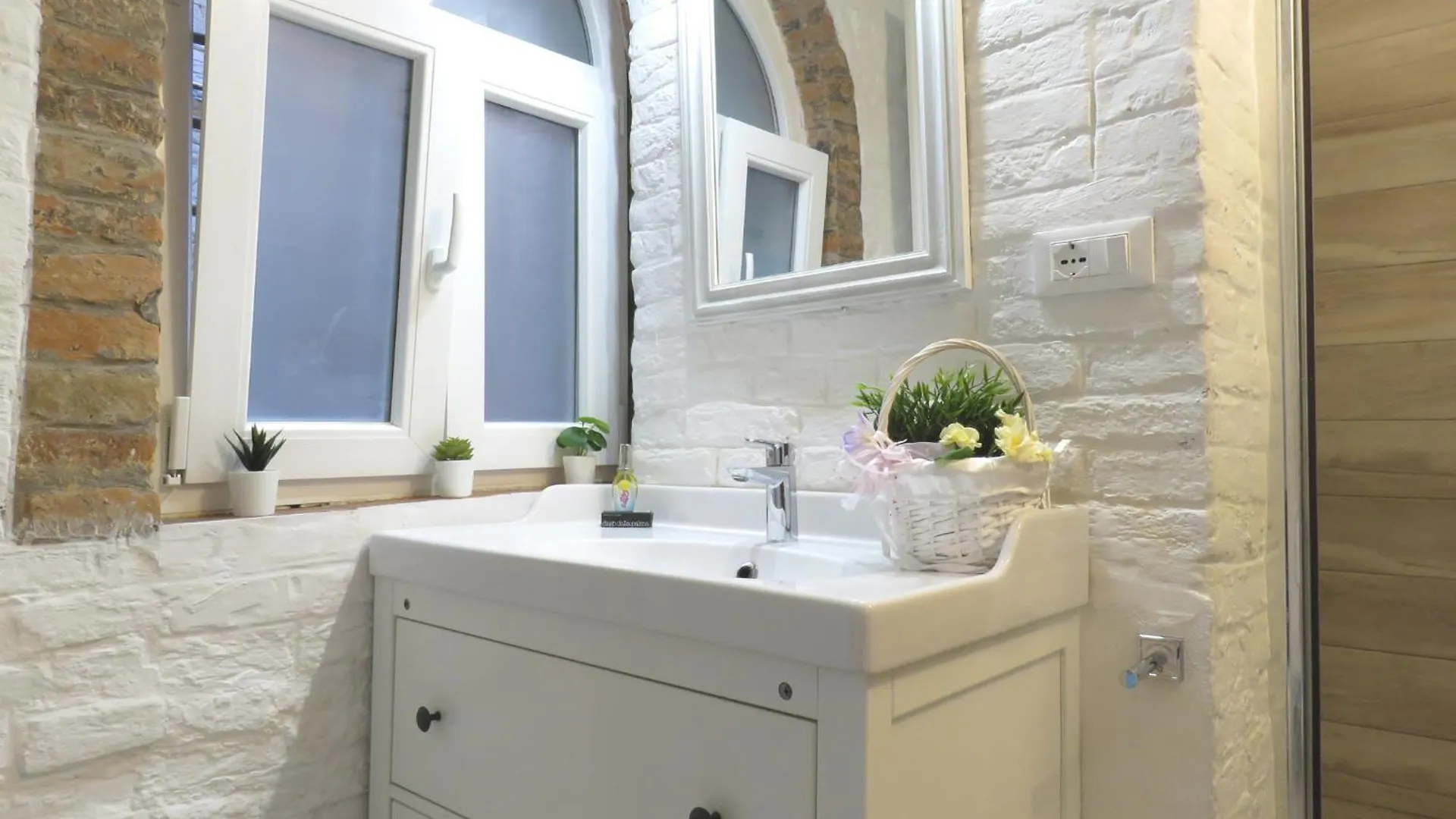 Oberdan Apartment Bolonia
